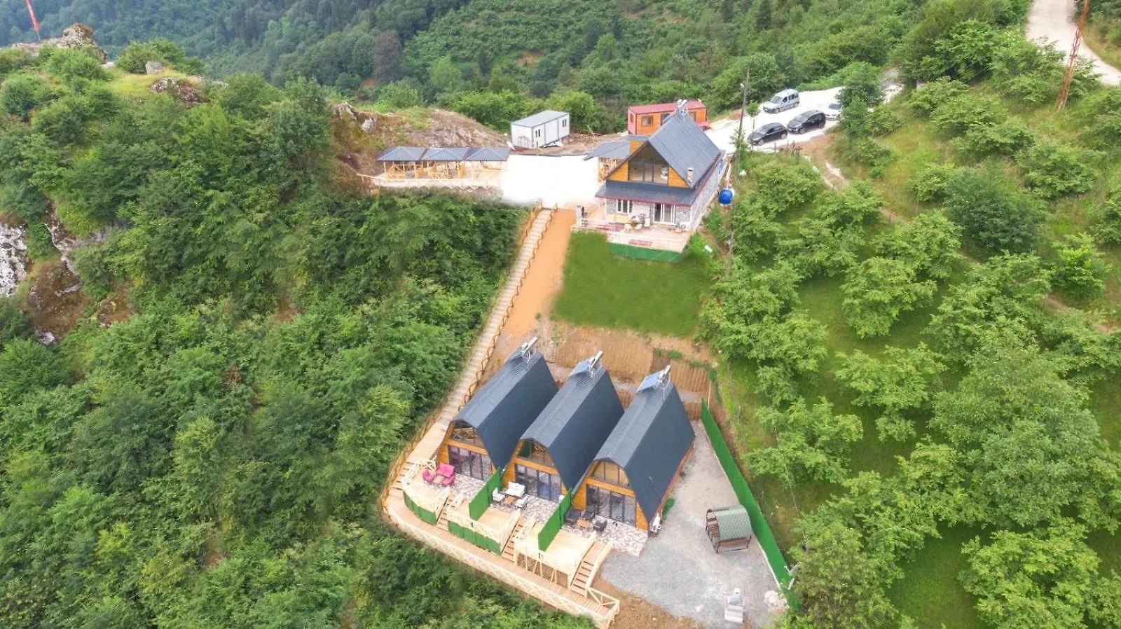 Chalet Kartal Tepesi Bungalov & Restaurant Trabzon